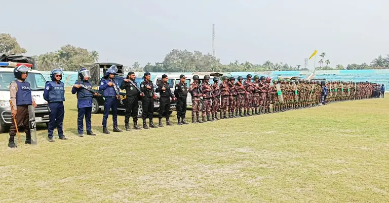 শেরপুরে যৌথবাহিনীর নির্বাচনি মহড়া